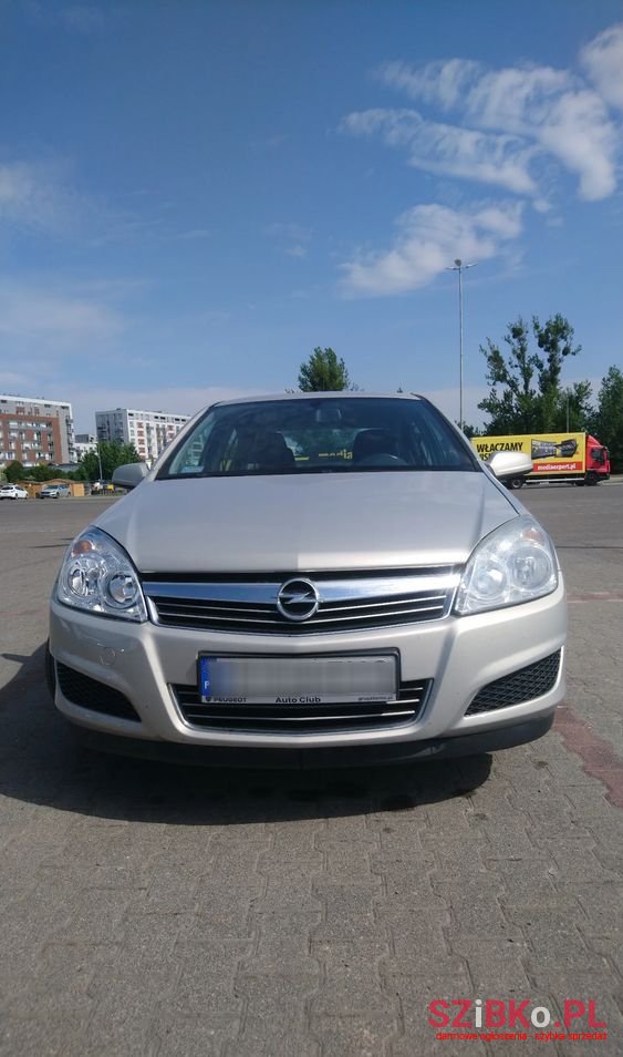 2008' Opel Astra Iii 1.6 Enjoy photo #3