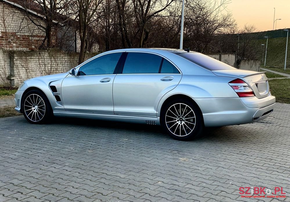 2008' Mercedes-Benz S-Class photo #2