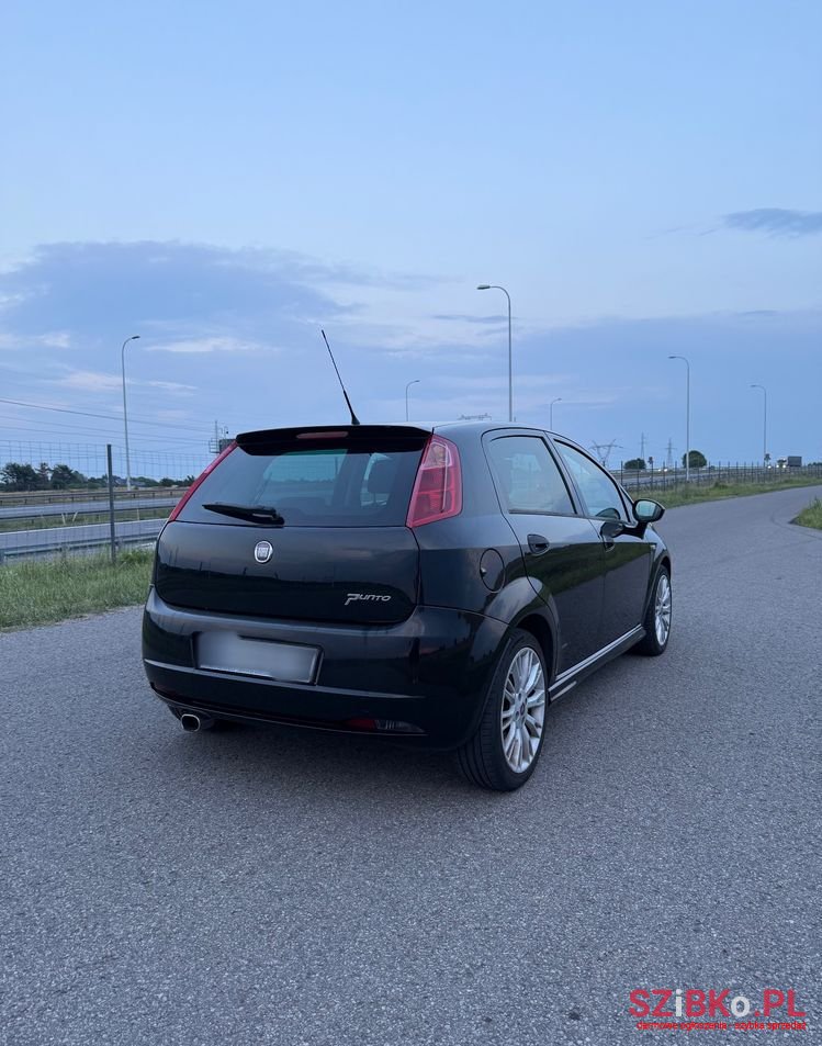 2008' Fiat Grande Punto photo #5