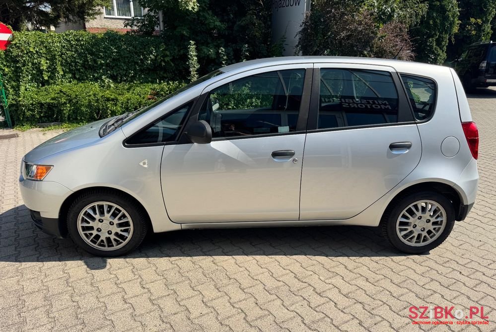 2008' Mitsubishi Colt 1.3 Inform photo #2