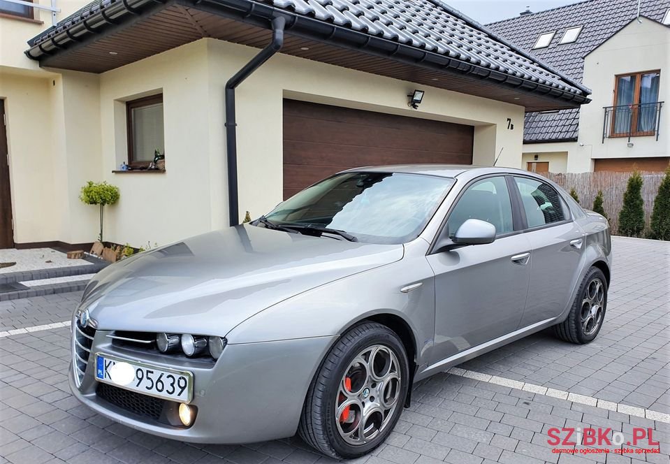 2006' Alfa Romeo 159 photo #4
