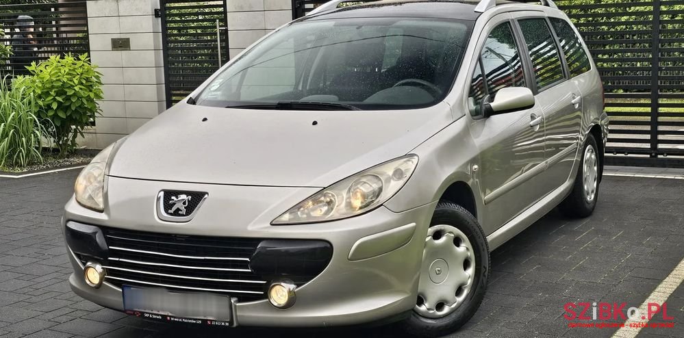 2007' Peugeot 307 1.6 Hdi Sporty photo #3