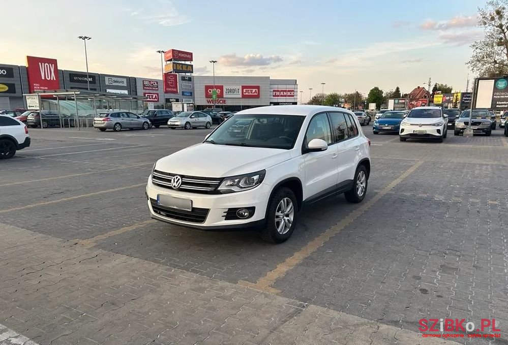 2013' Volkswagen Tiguan photo #2