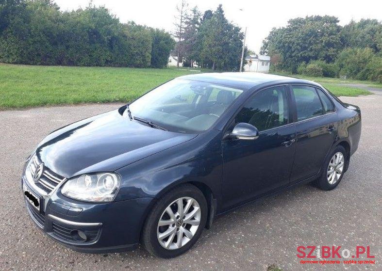 2009' Volkswagen Jetta photo #1