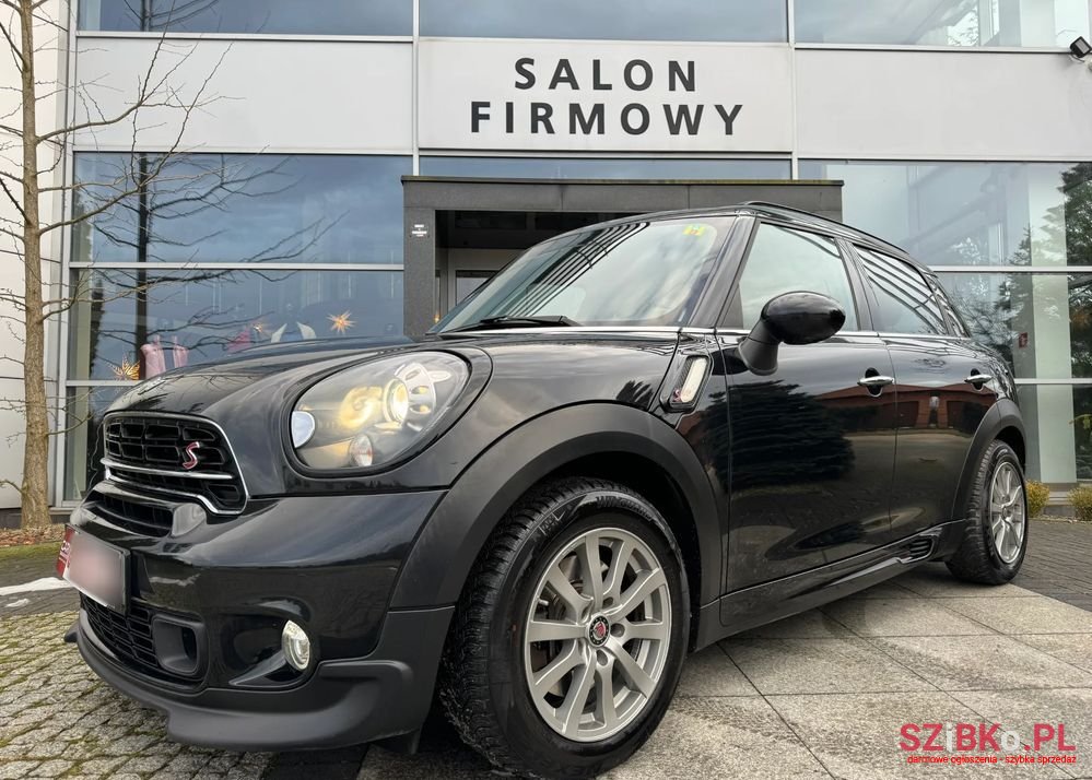 2015' MINI Countryman Cooper S photo #2