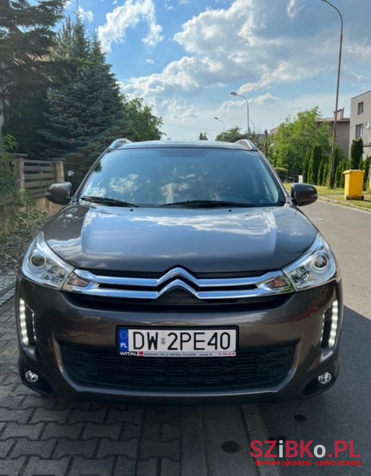 2013' Citroen C4 Aircross photo #1