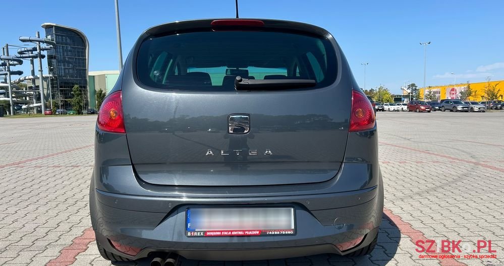 2006' SEAT Altea photo #4