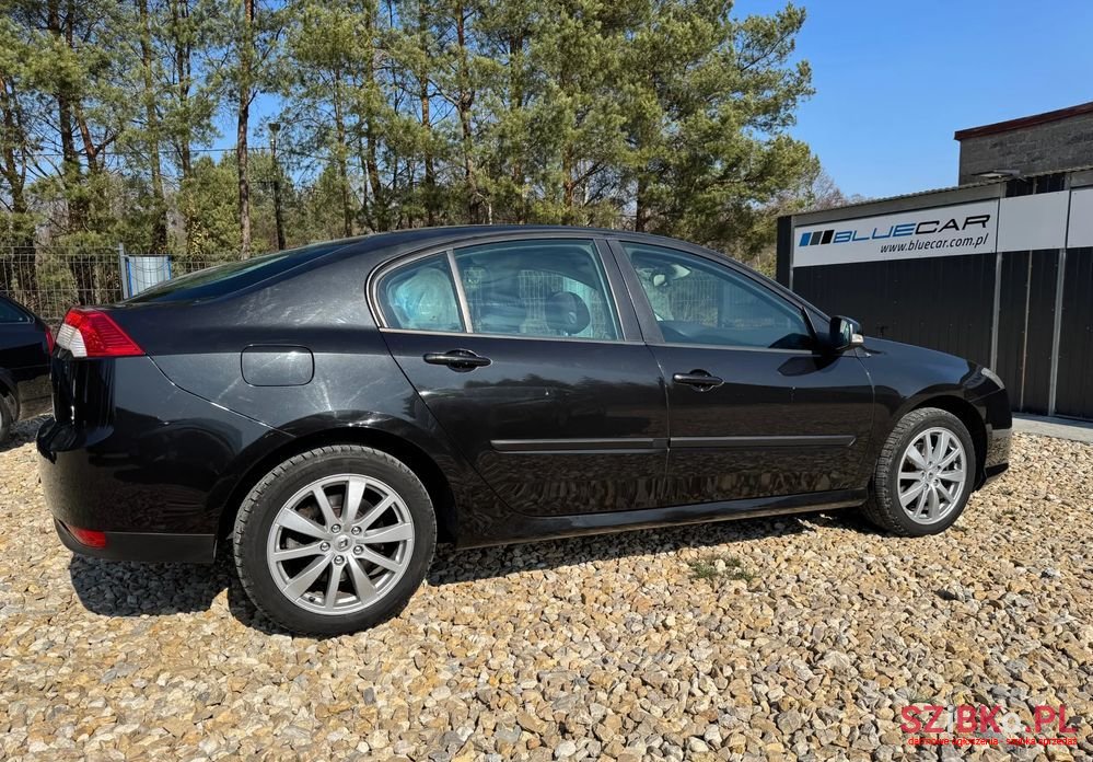 2008' Renault Laguna photo #3