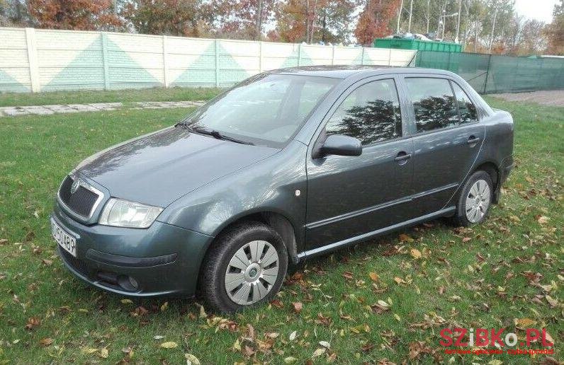 2005' Skoda Fabia photo #1