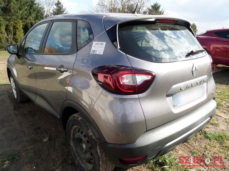 2017' Renault Captur photo #6