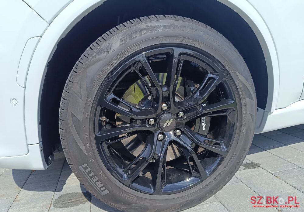 2022' Dodge Durango photo #6