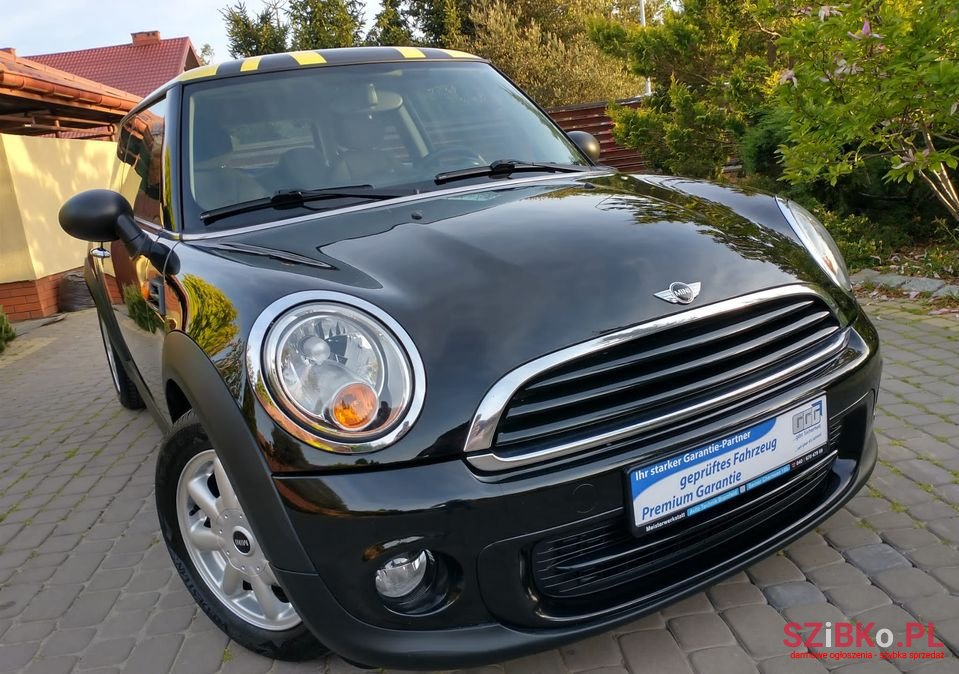 2011' MINI Cooper photo #1