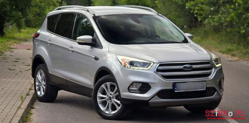 2017' Ford Kuga photo #1