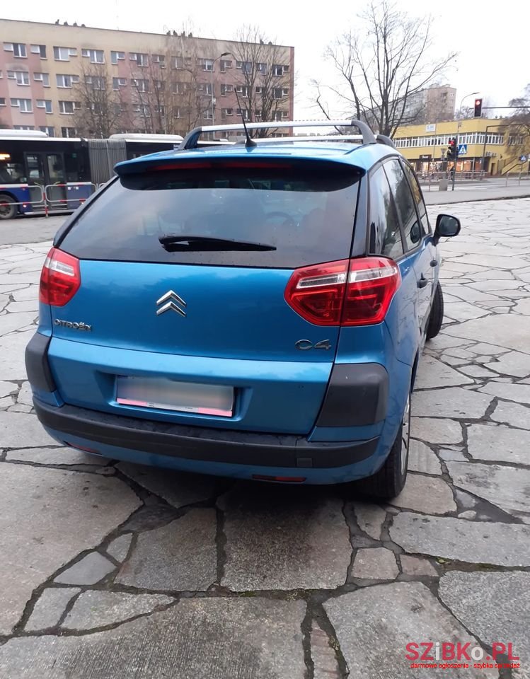 2008' Citroen C4 Picasso 1.8I Impress photo #6