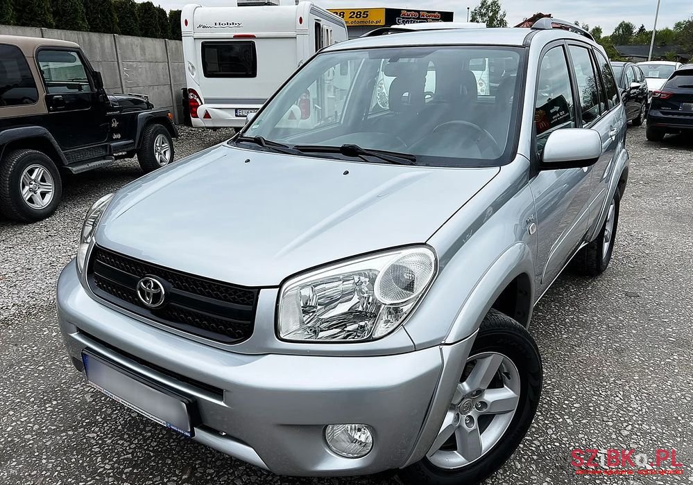 2005' Toyota RAV4 2.0 Vvt-I Sol photo #2