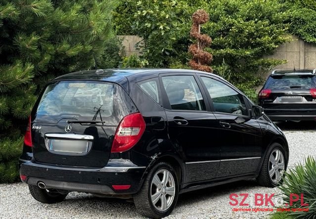 2010' Mercedes-Benz A-Class photo #6