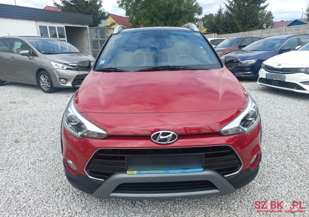 2020' Hyundai i20 photo #3