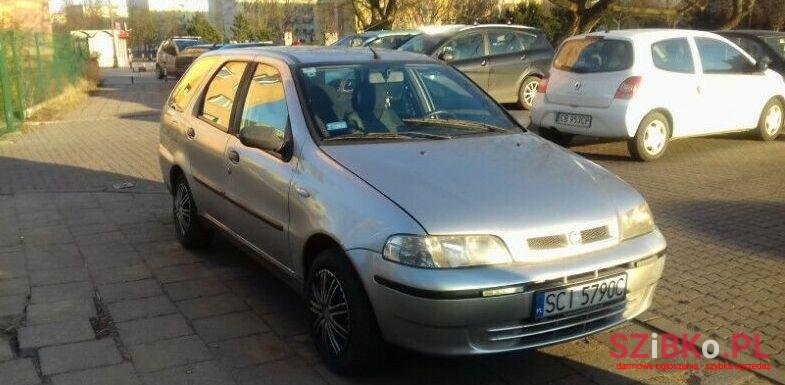 2002' Fiat Palio photo #1