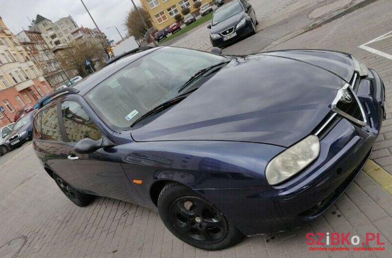 2001' Alfa Romeo 156 photo #2