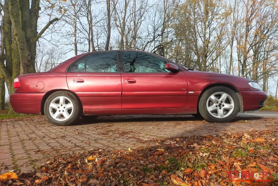 2001' Opel Omega photo #6