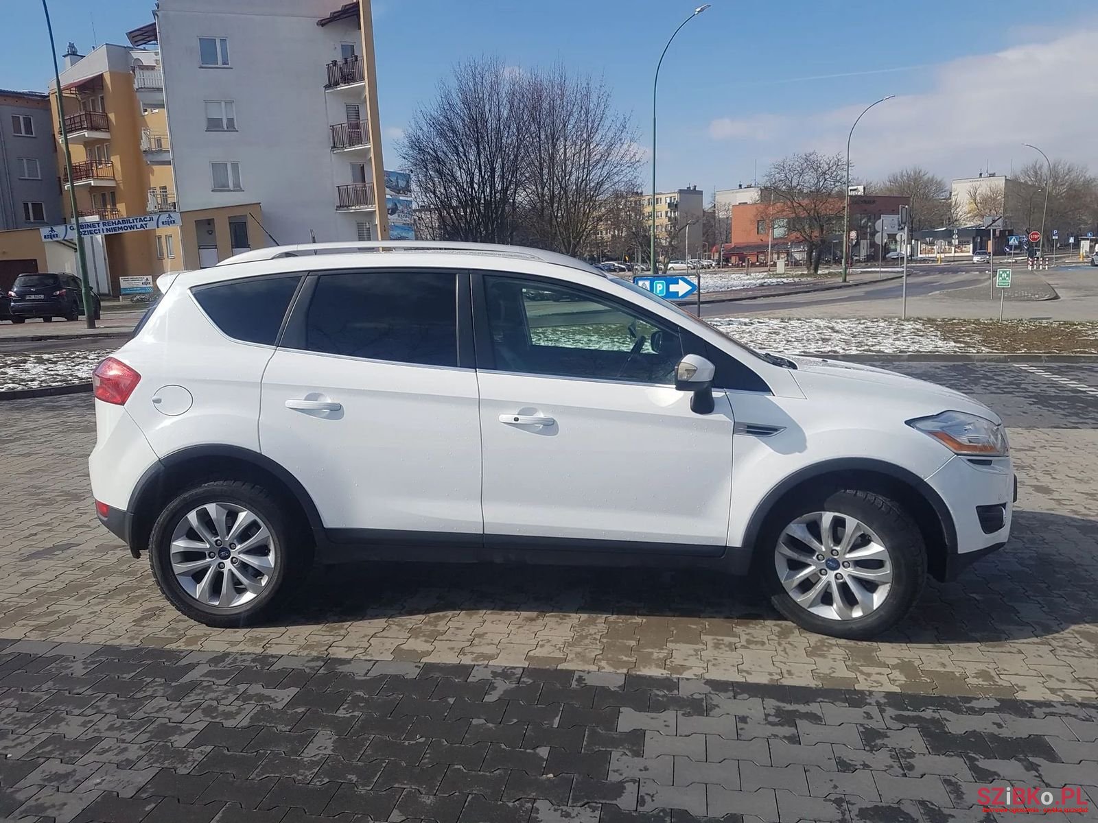 2012' Ford Kuga photo #3