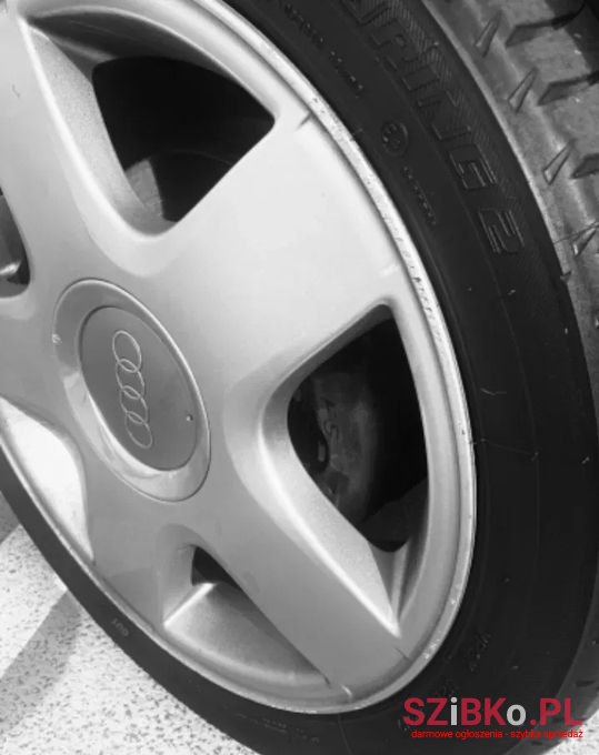 2002' Audi A2 photo #4