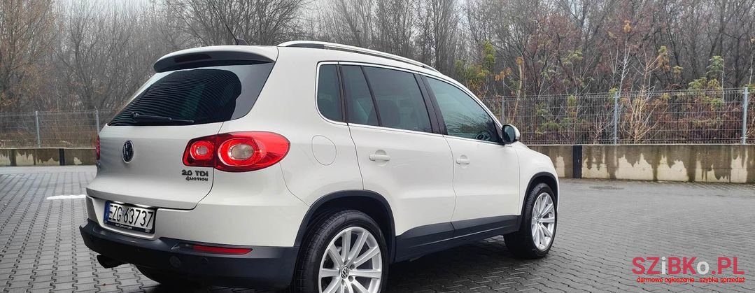 2008' Volkswagen Tiguan photo #3