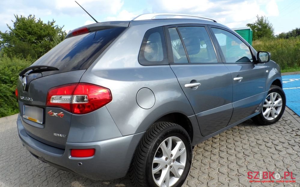 2009' Renault Koleos photo #3