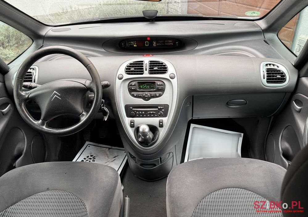 2010' Citroen Xsara Picasso 1.6 Exclusive photo #6