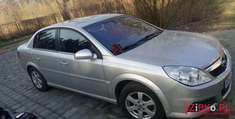 2005' Opel Vectra photo #1