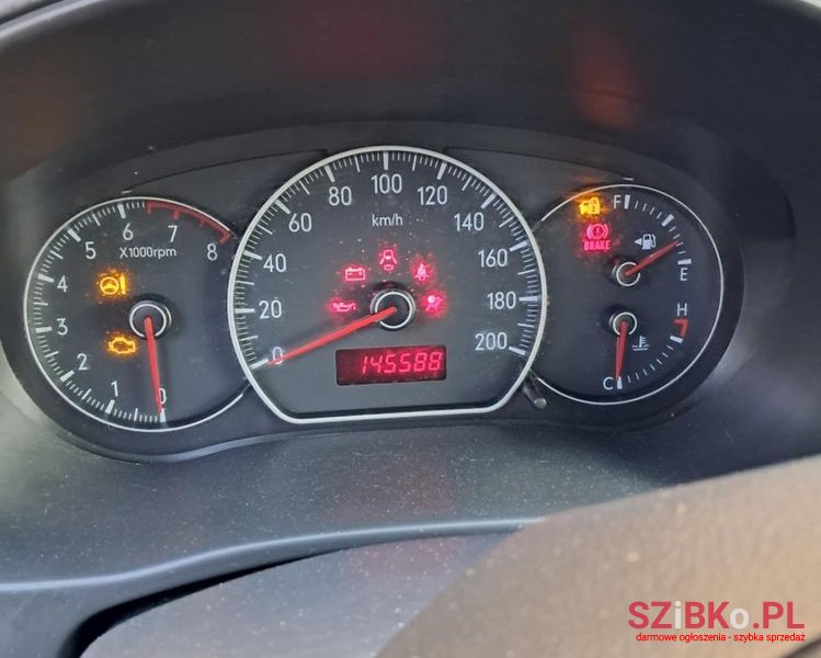 2010' Suzuki SX4 photo #5