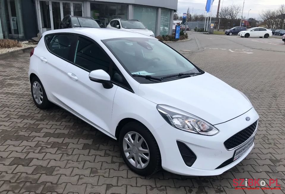 2017' Ford Fiesta photo #4