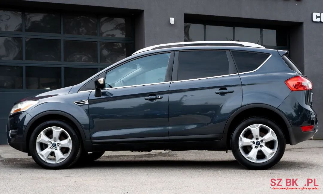 2010' Ford Kuga photo #4