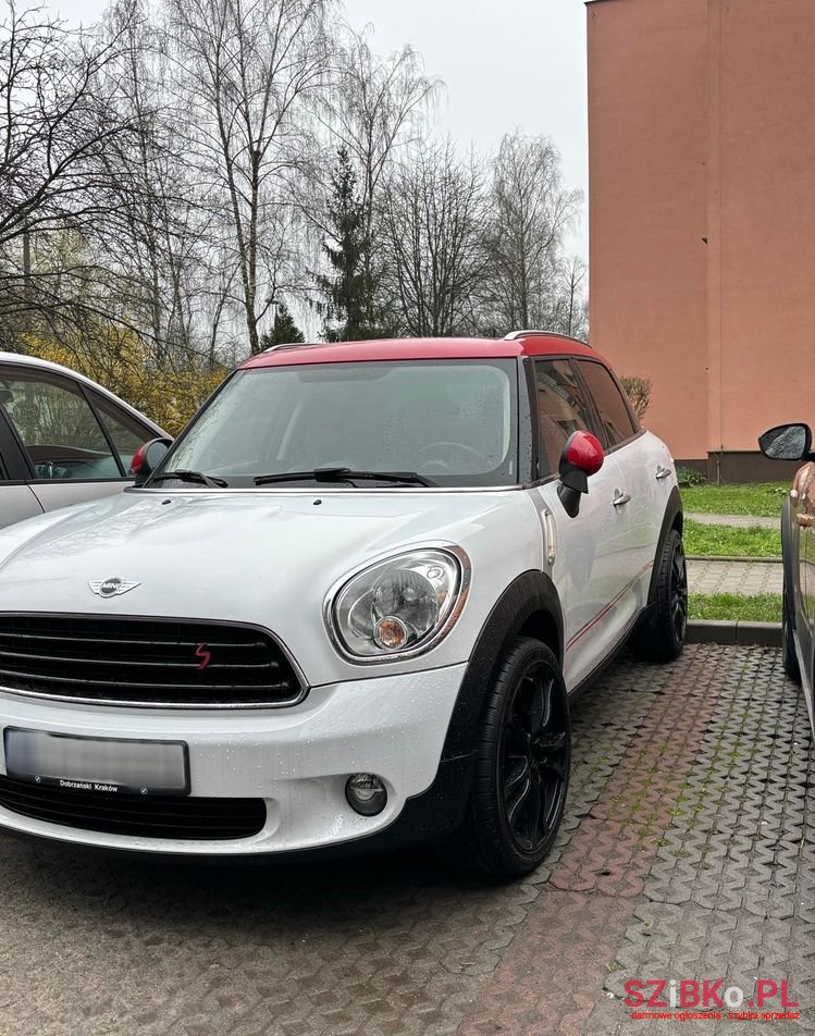 2013' MINI Countryman One photo #3