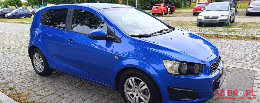 2011' Chevrolet Aveo 1.2 Lt+ photo #3