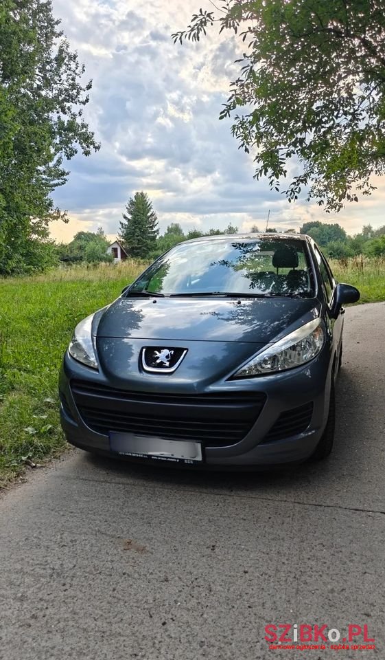 2011' Peugeot 207 1.4 Access photo #4