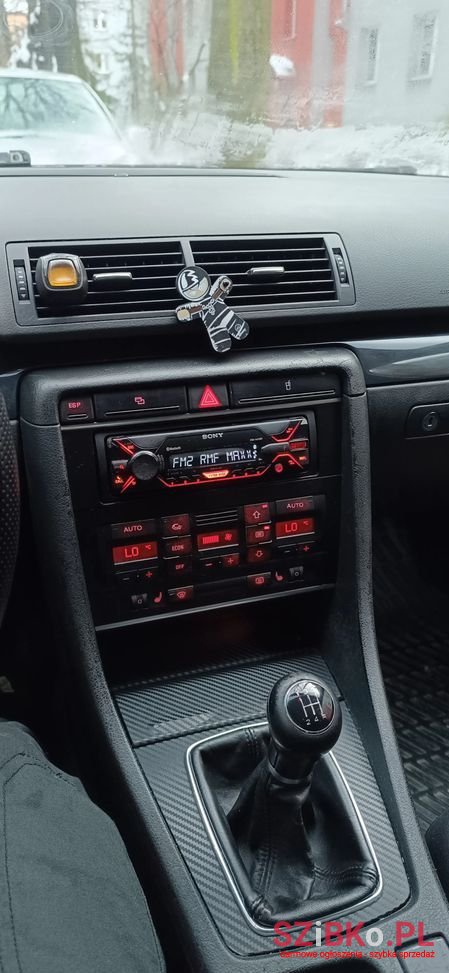 2002' Audi A4 Avant 1.8T photo #6