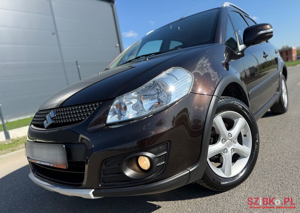 2012' Suzuki SX4 1.6 Premium 4Wd photo #3