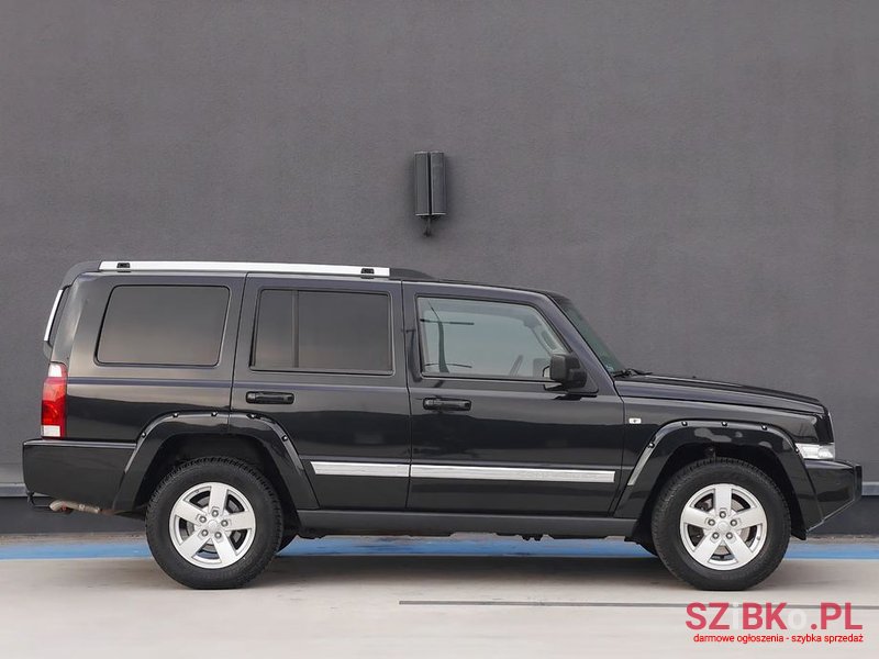 2007' Jeep Commander photo #6