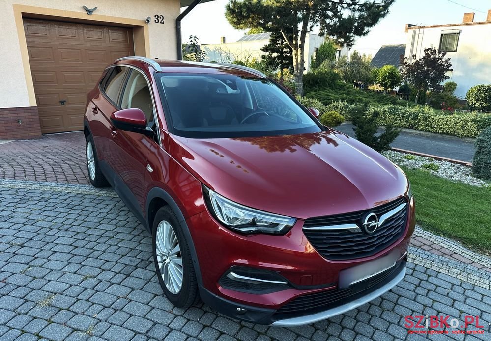 2018' Opel Grandland X photo #3