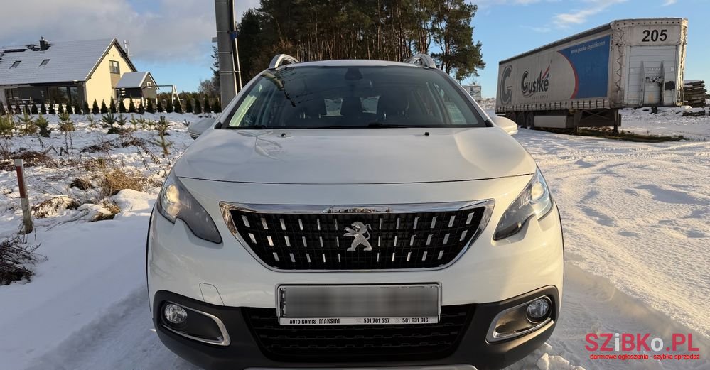 2018' Peugeot 2008 Puretech 110 photo #2