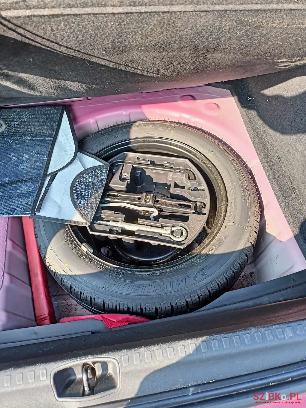 2012' Citroen C4 photo #3