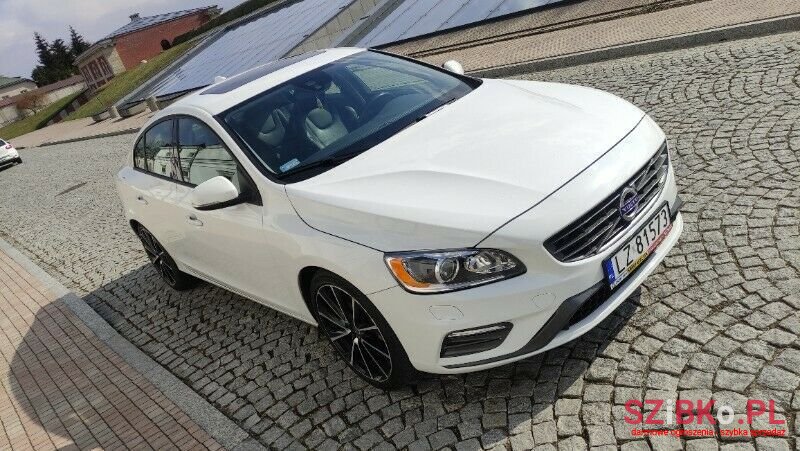 2017' Volvo S60 photo #1