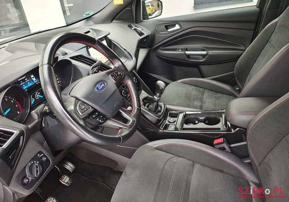 2017' Ford Kuga photo #5