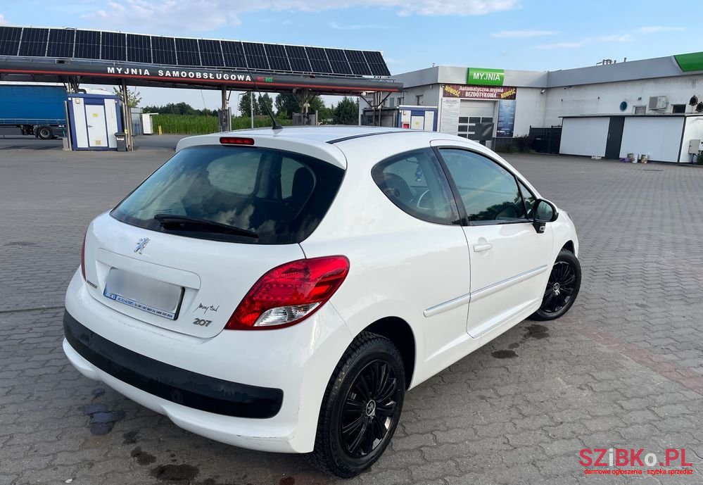 2012' Peugeot 207 1.4 Hdi Active photo #4