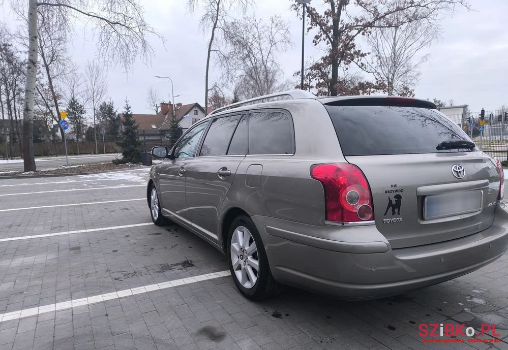 2006' Toyota Avensis 1.8 Vvt-I Sol photo #4