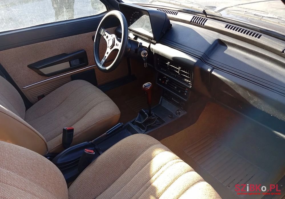 1983' Alfa Romeo Giulietta photo #4