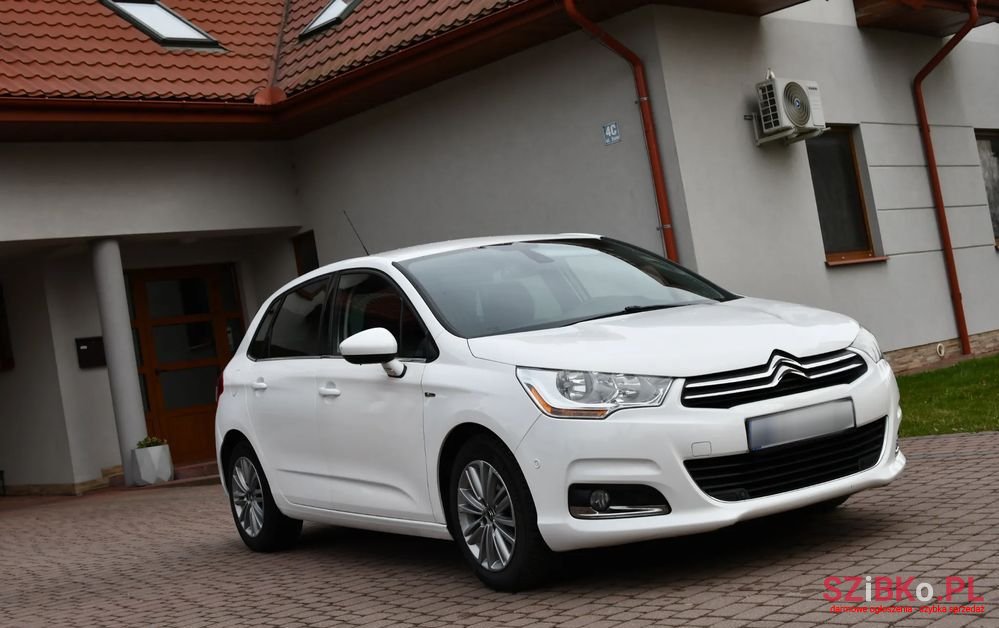 2012' Citroen C4 1.6 Hdi Impress photo #2