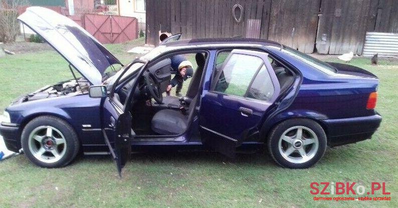 1997' BMW 316 photo #1