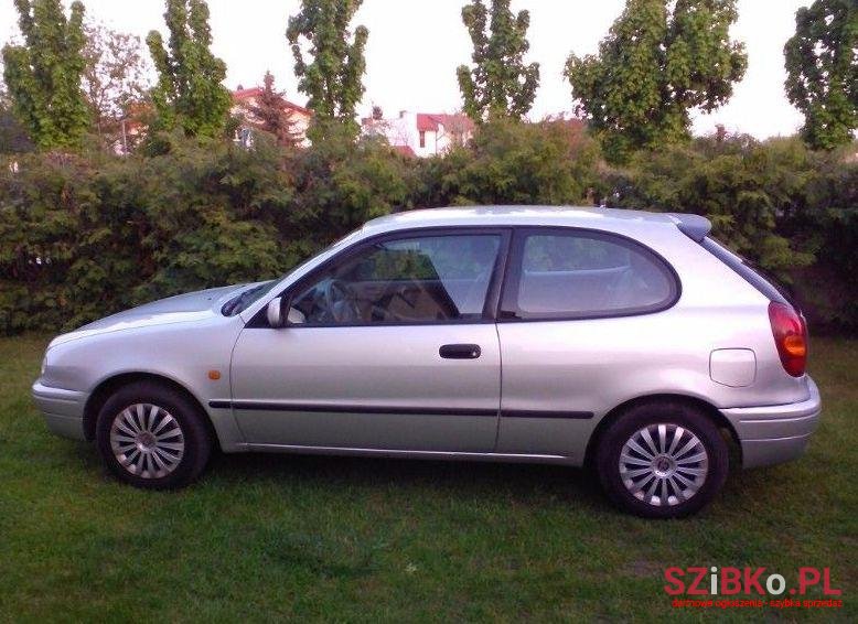 1998' Toyota Corolla photo #1